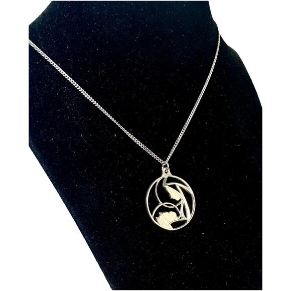 Creed STERLING SILVER Religious Virgin Mary & Child Pendant Necklace - 18” - Picture 2 of 14